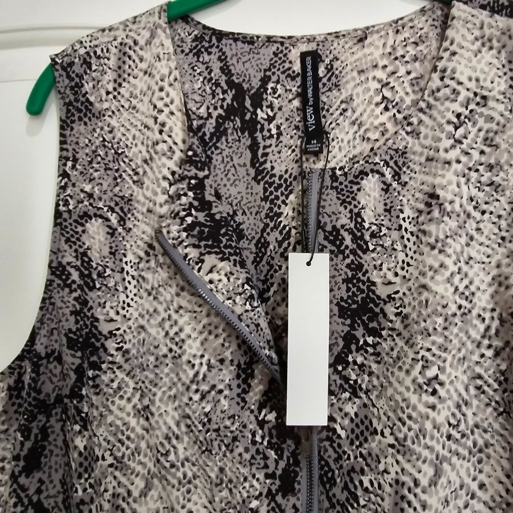 SALE! Walter Baker Jumpsuit - Picture 4 of 10